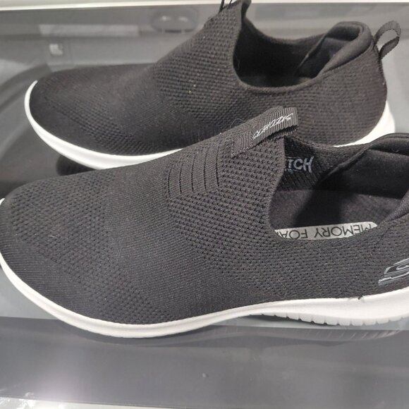 Sketchers memory foam slip on womens shoes - Picture 4 of 4